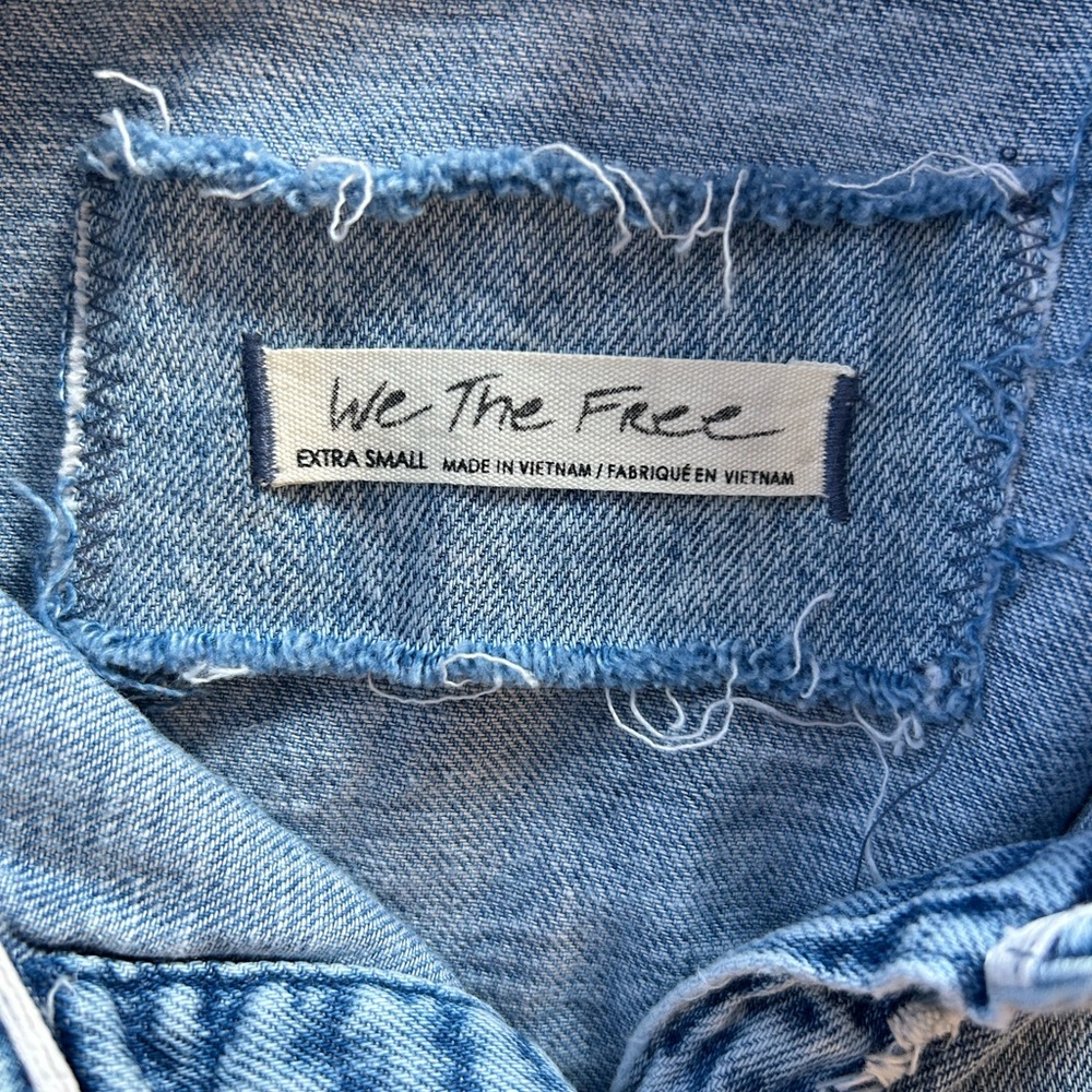 We the Free Suhrie Puff Sleeve Denim Button-Up Shirt Womens XS - Picture 6 of 15